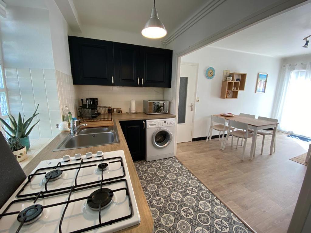 Ty Gavrinis - T2- Centre Bourg - 100M De La Mer Лармор-Бадан Экстерьер фото